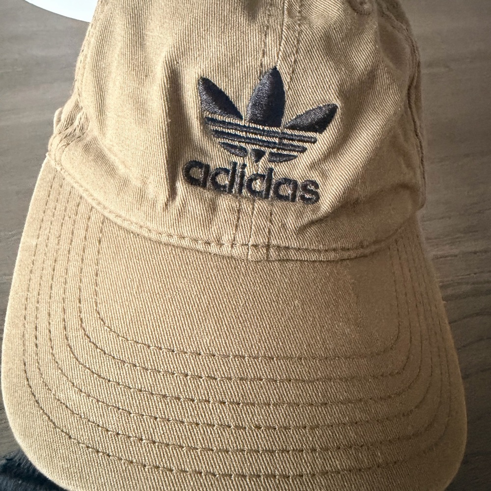 Adidas trefoil khaki green Cap with Black Logo